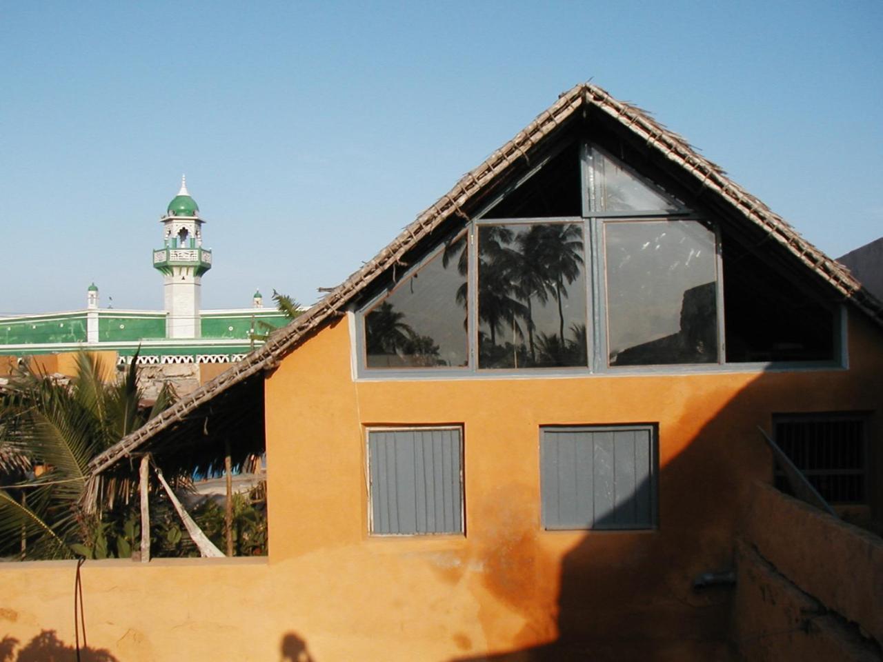 Patio Dos Quintalinhos - Casa Di Gabriele Acomodação com café da manhã Ilha de Mocambique Exterior foto